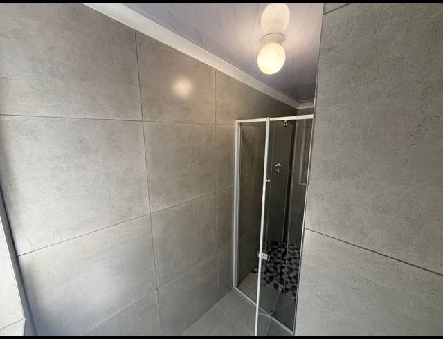 3 BEDROOM FREESTANDING TO LET IN MILL PARK